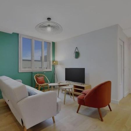 Appartement Neuf Pour 6, Parking Et Box, Au Calme 维勒班 外观 照片